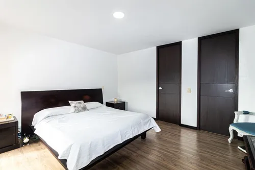 Apartamento En Venta En Loma Las Brujas. Cod V13816