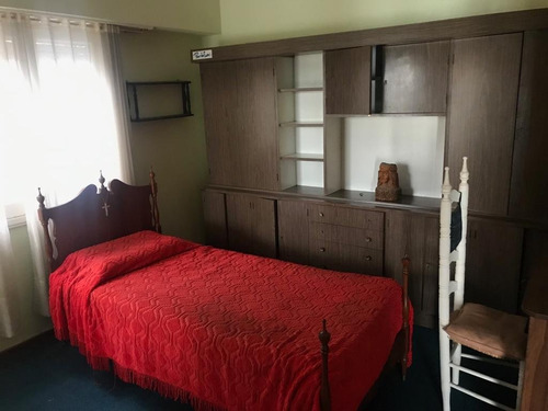 Venta Chalet 5 Amb En Stella Maris -- Gran Parque Trasero ... Oportunidad !!!