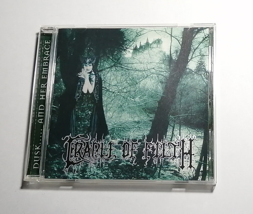 Cradle Of Filth - Dusk And Her Embrace ( C D Ed U S A)