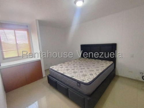 Apartamentos En Venta En El Este De Barquisimeto Con Planta Eléctrica Y Piscina Cod.25-10920 Nd