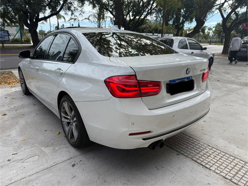 BMW Serie 3 3.0 330i Sedan Sport Line 252cv