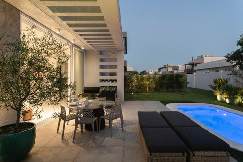Imagem 18 de 30 de Casa À Venda Em Xangri-lá - Ca01080 - 67823947
