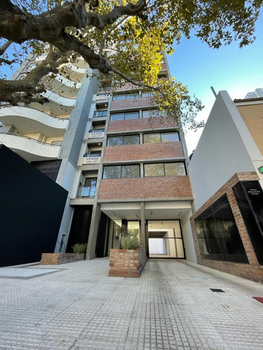 Imagen 3 de 14 de Excelente 3 Ambientes En Venta En Pleno Centro De Banfield.