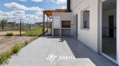 Casa Con Parque - Benavidez - Casas Santa Ana Ii - Eidico