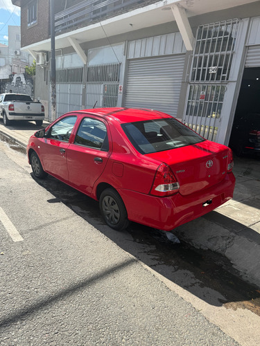 Toyota Etios 1.5 Sedan Xls