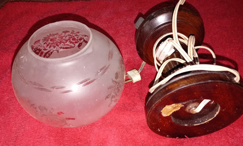 Velador Vintage De Madera Con Tulipa Marrón Transparente (Usado)