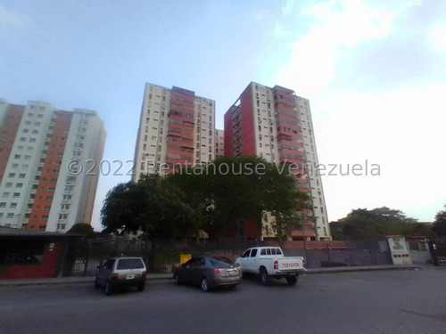 Imagen 28 de 30 de Apartamento En Venta En Barquisimeto Este, Patarata, Conservado Moderno Ammbiente, Minimalista, Codigo Flex 22-23696 Mperez 04145563884, Renta House ,