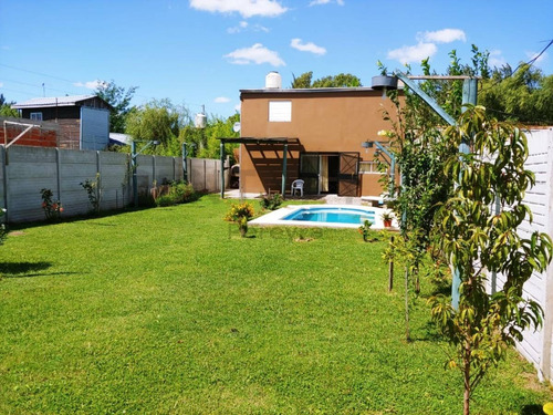 Imagen 2 de 9 de 433 Entre 139 Y 140. Casa Quinta En Venta, City Bell.-