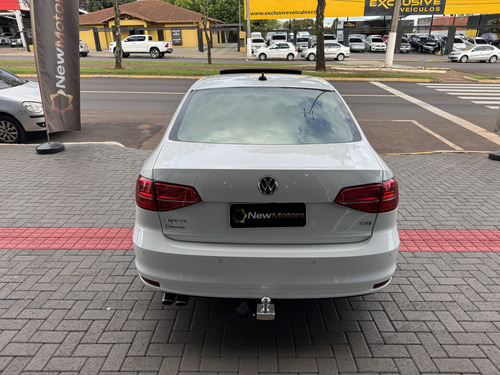 Volkswagen Jetta JETTA Highline 2.0 TSI 16V 4p Tiptronic