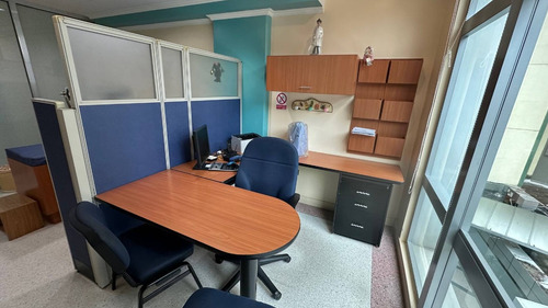 Consultorio Médico Con Planta 100 % . En Torre C, Piso 2. Clinica La Viña