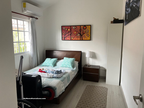 Venta Villa En Costa Bavaro: 3 Dormitorios (lista)