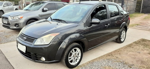 Ford Fiesta Sedan Extra Full 2008