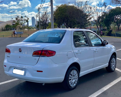 Imagem 3 de 9 de Fiat Siena 2015 1.4 El Flex 4p