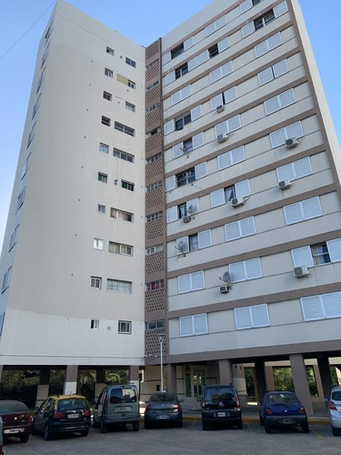 Departamento En Venta. 4 Amb. En Strangford Al 300 Villa Celina - Nuevo Valor