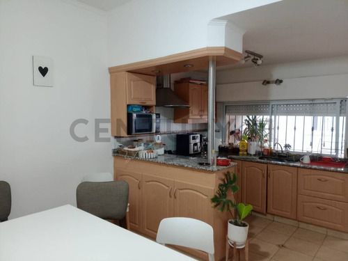 Venta - Casa 3 Dormitorios - Allen