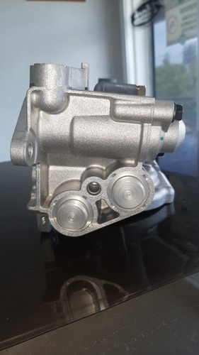 Base De Filtros De Aceite Motor Mack Mp8 Volvo