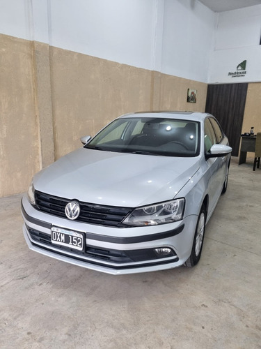 Volkswagen Vento 2.0 Sportline Tsi 200cv Bi-xenon