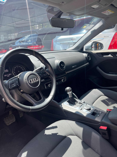 Audi A3 2.0 Sedán L Dynamic At Dsg