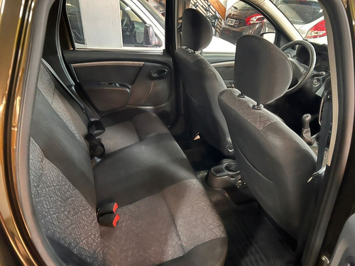 Imagen 10 de 13 de Renault Duster Tech Road 1.6 2015 Gnc