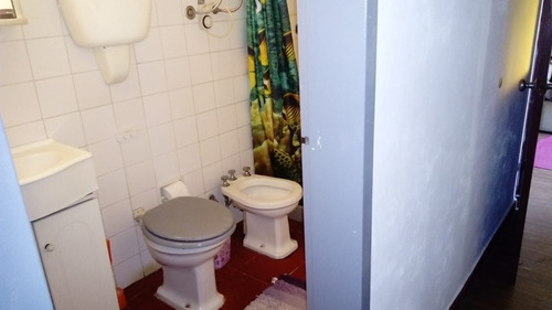 Apartamento En Pando, Barrio Inve. Impecable Y Con Papeles Al Día.