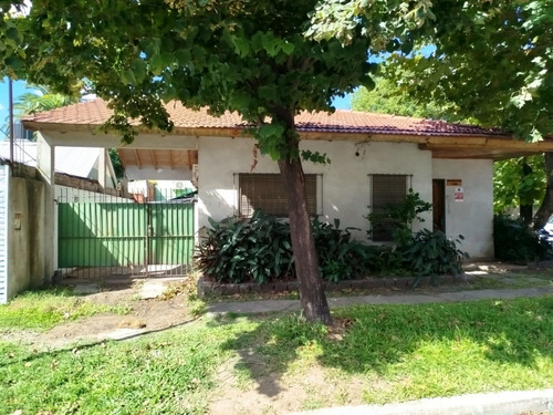 Casa En Alquiler En Circ 3ª Secc 7ª