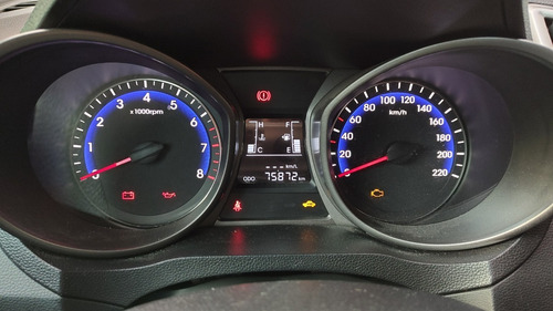 Imagem 13 de 16 de Hyundai Hb20 Comfort 2017 Completo