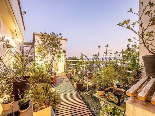 Casa En Las Aguilas Ideal Para Familias Mixtas, Negocio O Necesidades Especiales