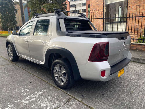 Renault Duster Oroch 2.0 Intens At
