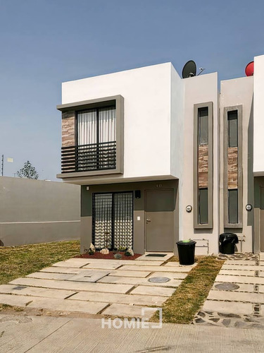 Imagen 2 de 9 de Casa En Renta Sendero De Los Robles, Altaterra, 12259