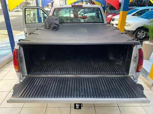 Imagem 8 de 10 de Chevrolet Silverado
