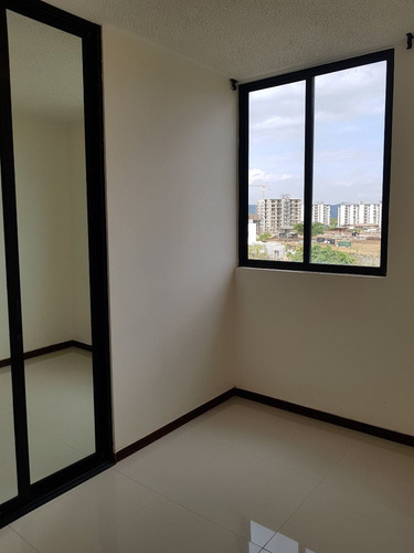 Imagen 6 de 17 de Apartamento En Condominio
