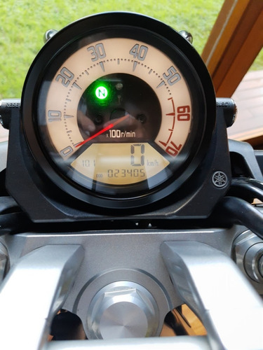 Yamaha Mt 01 (permutaria)