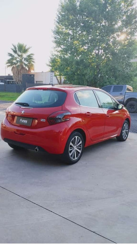 Imagen 16 de 22 de Peugeot 208 1.6 Feline 2018 70.000km