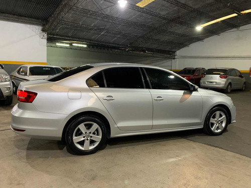 Volkswagen Vento 2.5 Luxury 170cv Tiptronic 2015