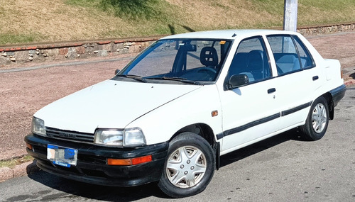 Daihatsu Charade Sedan 1.3 - 16 Válvulas