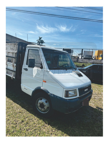Iveco Daily 7012 Ano 2005 C/ Carroceria Graneleira 5,50 Mt