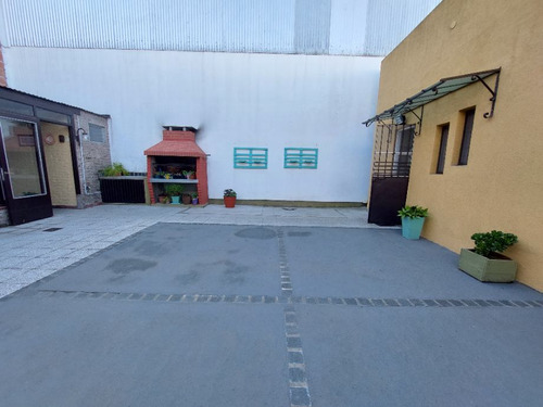 Casa Para 2 Familias En Venta En Quilmes Oeste Centro