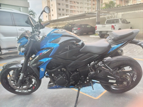 Suzuki Gsx-s 750