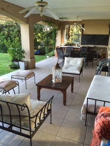 Imagen 6 de 10 de Casa En Santa Barbara Barrio Cerrado