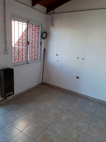 Imagen 10 de 11 de Venta De 3 Departamentos Céntricos En Merlo.
