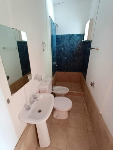 Oportunidad Casa + 2 Dptos - Poman - Catamarca !
