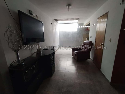 Excelente Oportunidad De Inversión En Casa Dúplex En Venta En La Urb Terraza De Ensenada Barquisimeto Rah Ve