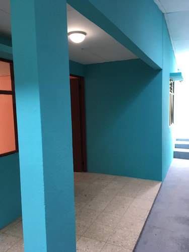 Imagen 6 de 12 de Casa De 3 Cuartos, 1 Baño, Espacio Para Carro, Muy Segura