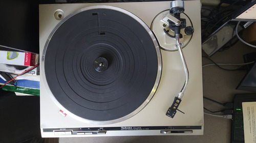 Tocadiscos Technics Sl-q303 Direct Drive - Usado