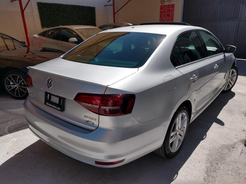 Imagen 8 de 15 de Jetta Sportline 2.5 Aut 2016