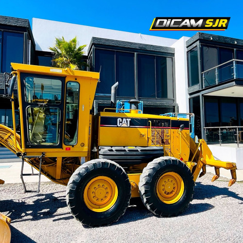 Motoconformadora Caterpillar 140 H Año 2008