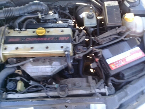 Imagem 5 de 5 de Chevrolet Vectra 2001 2.2 Challenge 4p