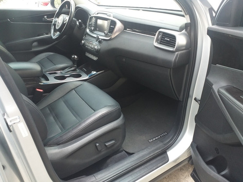Imagen 13 de 15 de Kia Sorento 2016 3.3l Ex Pack Nav 7 Pas Mt