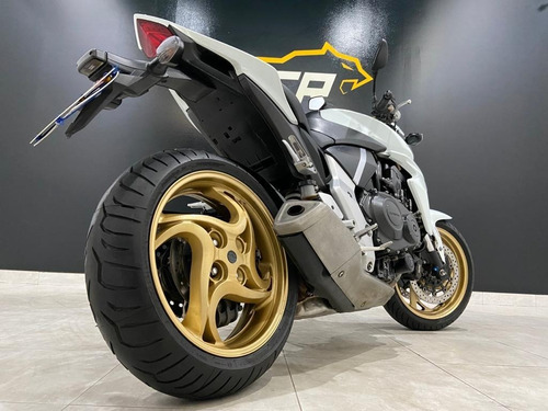 Imagem 5 de 12 de Honda Cb1000r Cb 1000 R Cb1000 R Cb 1000r 2015 - 21.000km