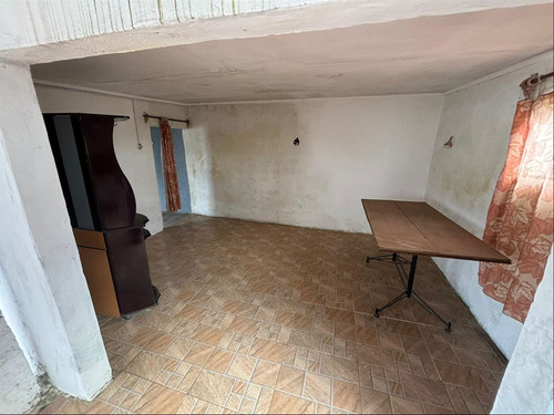 Casa Melo Cuatro Dormitorios Patio Y Parrillero